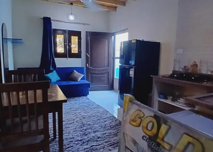 Vendégház A With A New, Elegant, And Moden Foundati